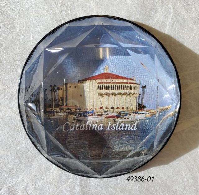 49386-01 Catalina Souvenir Magnet.  Plastic Magnet with faceted top, like a gemstone with photo of Catalina Casino