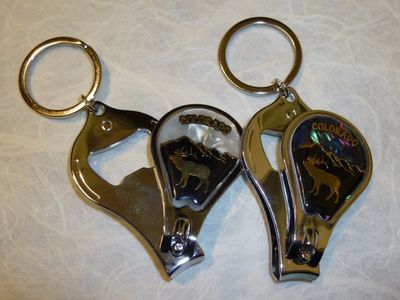 Souvenir Metal Nail Clipper Keyring with Colorado Elk Shell-Look design
